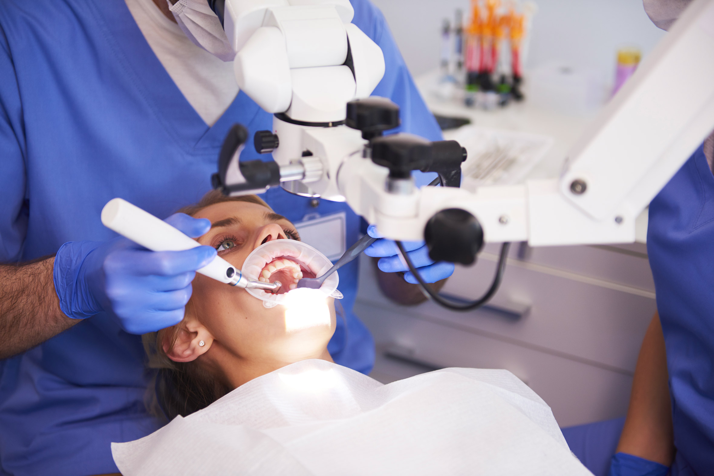 Intarsio dentale: i vantaggi e quando ricorrere al trattamento