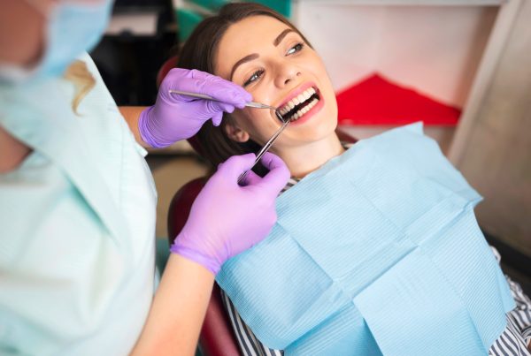 mantenere denti bianchi