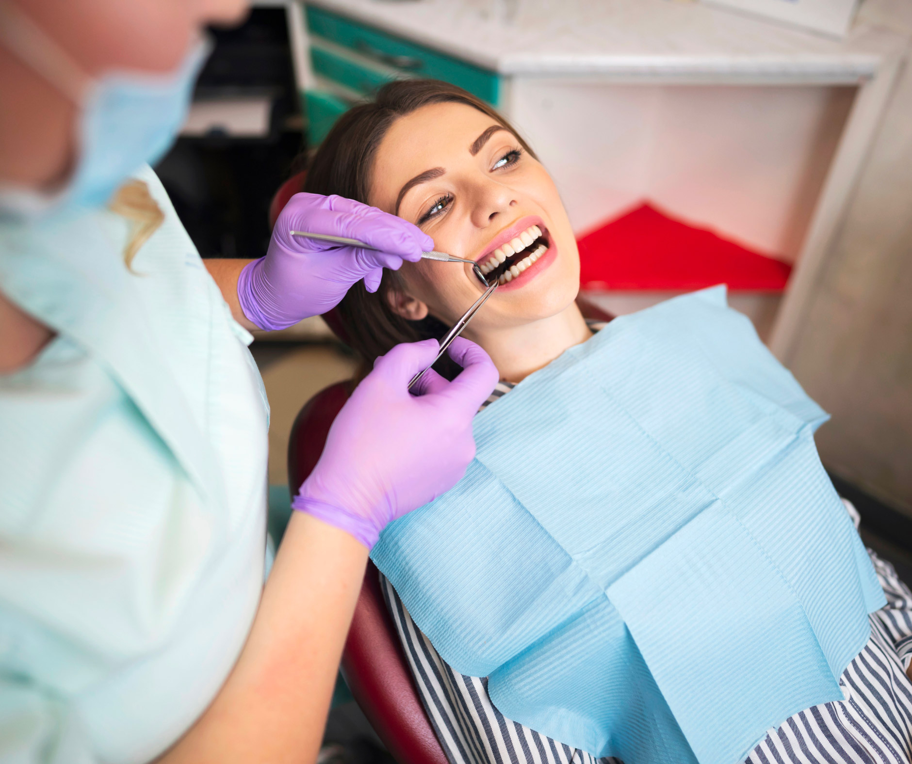 Come mantenere denti bianchi e sani: Consigli per la prevenzione delle macchie dentali